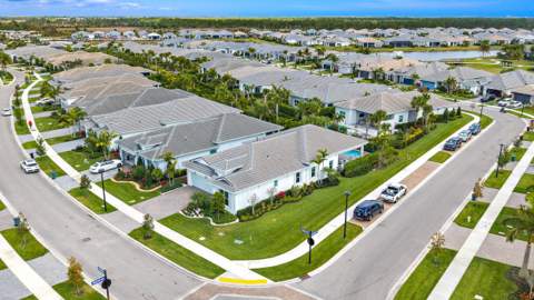 10038 Regency Way, Palm Beach Gardens FL - photo 22 of 47