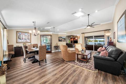9 Aspen Court, Boynton Beach FL - photo 8 of 50