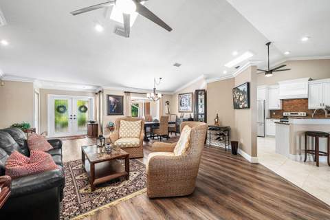 9 Aspen Court, Boynton Beach FL - photo 9 of 50