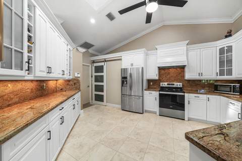9 Aspen Court, Boynton Beach FL - photo 12 of 50