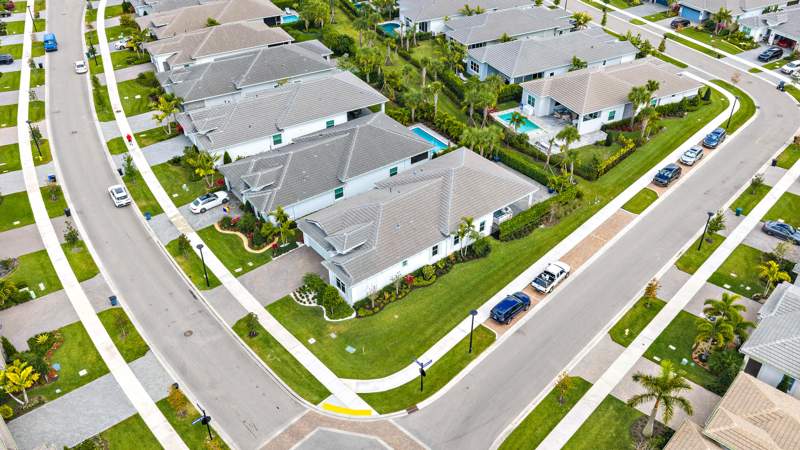 2 bedroom Single Family Residence at 10038 Regency Way, Avenir - Regency, Palm Beach Gardens — photo 5