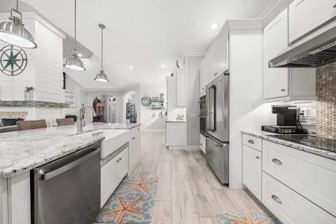906 Dolphin Drive, Jupiter FL - photo 13 of 70