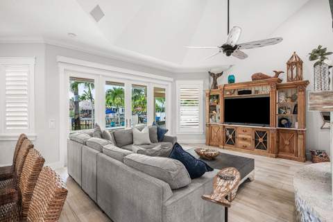 906 Dolphin Drive, Jupiter FL - photo 16 of 70