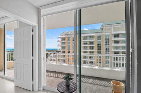700 E Boynton Beach Boulevard #1403, Boynton Beach FL - photo 12 of 30