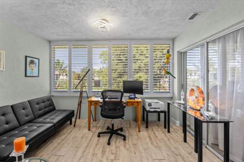 2950 SE Ocean Boulevard #121-6, Stuart FL - photo 17 of 34