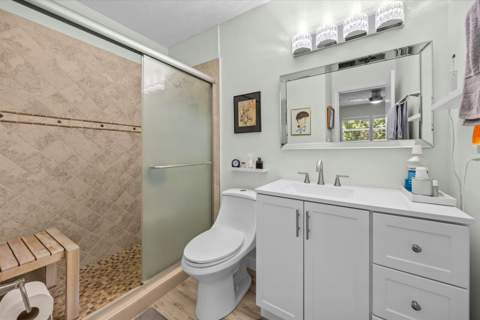 2950 SE Ocean Boulevard #121-6, Stuart FL - photo 14 of 34