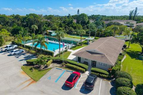 2950 SE Ocean Boulevard #121-6, Stuart FL - photo 8 of 34