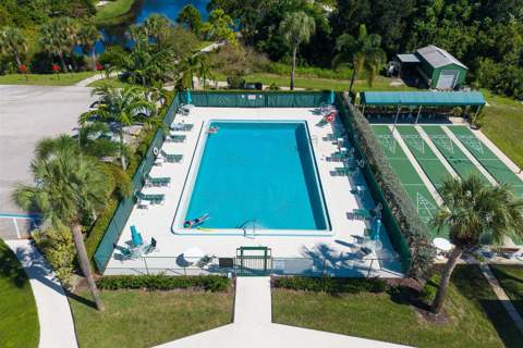 2950 SE Ocean Boulevard #121-6, Stuart FL - photo 7 of 34