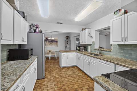 1209 NW 8th Street, Boynton Beach FL - photo 14 of 50