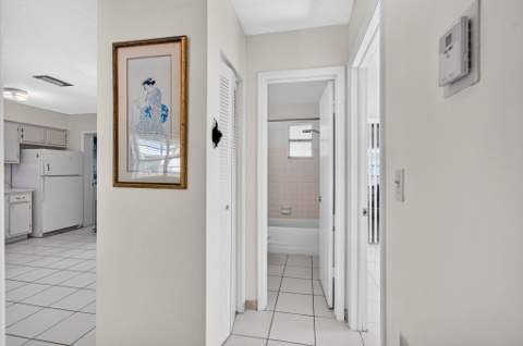 2703 Peer Lane, Delray Beach FL - photo 22 of 46