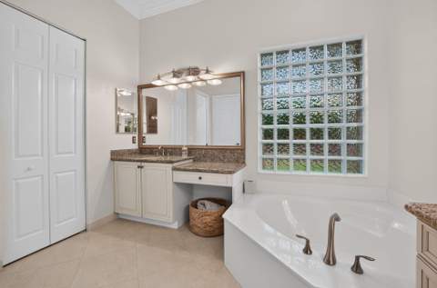 9088 Ribbons Ridge Point, Boynton Beach FL - photo 18 of 78