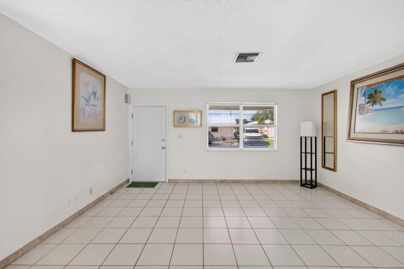 2 bedroom Villa at 2703 Peer Lane, Imperial Villas Condo, Delray Beach — photo 2