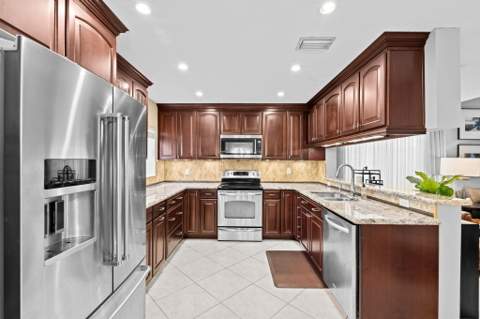 9843 NW 2nd Court, Plantation FL - photo 19 of 69