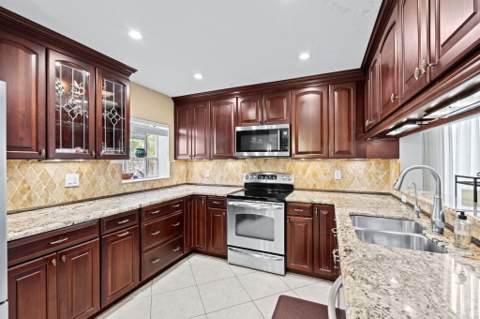 9843 NW 2nd Court, Plantation FL - photo 21 of 69