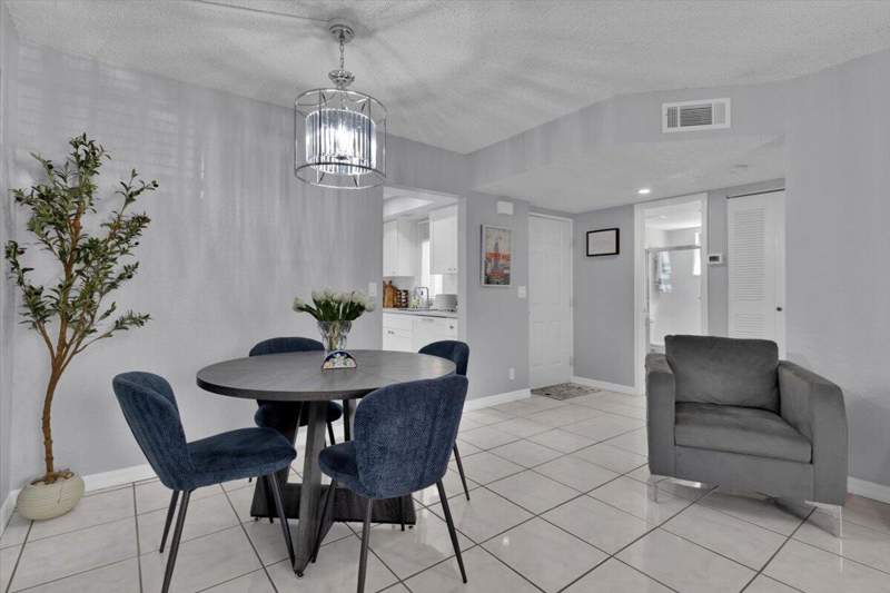 2 bedroom Condominium at 1529 SE Royal Green Circle #102, Midport Place I, A Condominium, Port St. Lucie — photo 4