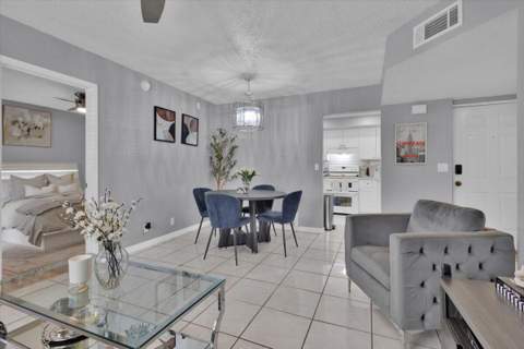 1529 SE Royal Green Circle #102, Port St. Lucie FL - photo 10 of 64