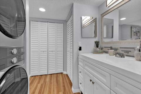 1529 SE Royal Green Circle #102, Port St. Lucie FL - photo 22 of 64