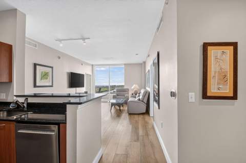 625 Casa Loma Boulevard #1604, Boynton Beach FL - photo 9 of 43