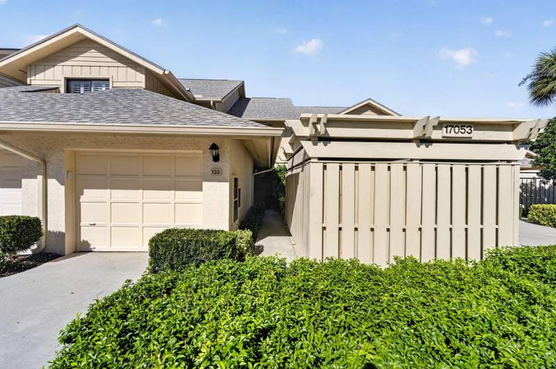 2 bedroom Condominium at 17053 Waterbend Drive #132, Waterbend at Jonathans Landing, Jupiter — photo 3
