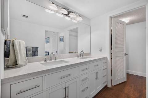 17053 Waterbend Drive #132, Jupiter FL - photo 15 of 70
