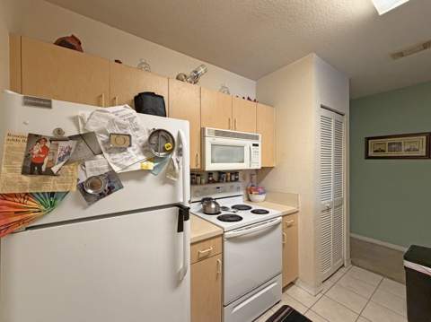 122 SW Peacock Boulevard #12-205, Port St. Lucie FL - photo 6 of 37