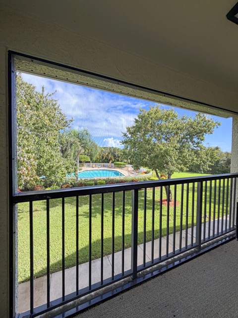 122 SW Peacock Boulevard #12-205, Port St. Lucie FL - photo 18 of 37