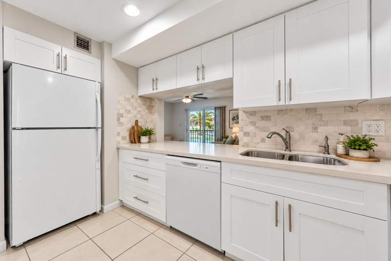 2 bedroom Condominium at 3909 N Ocean Boulevard #113, Top of the Mile, Fort Lauderdale — photo 5