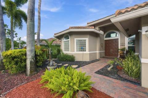5115 NW 125th Avenue, Coral Springs FL - photo 7 of 46