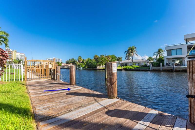 2 bedroom Stock Cooperative at 2830 NE 30th Street #10, Concord Arms Co-Op, Fort Lauderdale — photo 4
