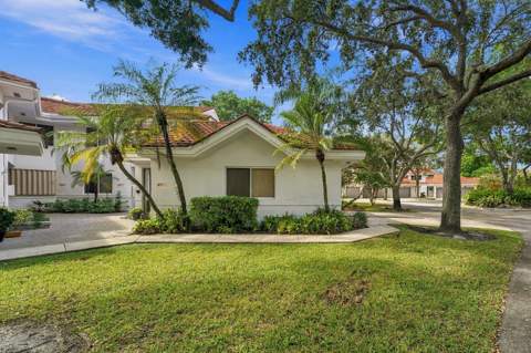 9314 NW 9th Place #9314, Plantation FL - photo 22 of 25