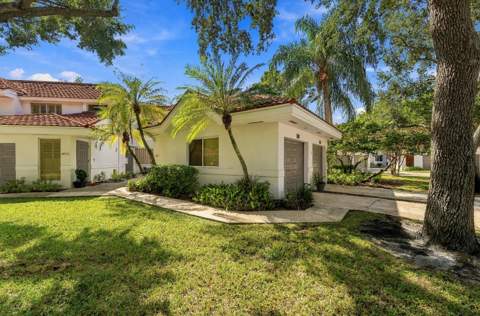 9314 NW 9th Place #9314, Plantation FL - photo 18 of 25
