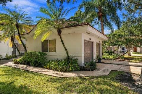 9314 NW 9th Place #9314, Plantation FL - photo 19 of 25