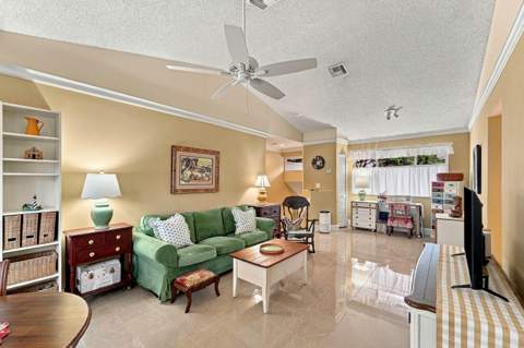 9314 NW 9th Place #9314, Plantation FL - photo 7 of 25