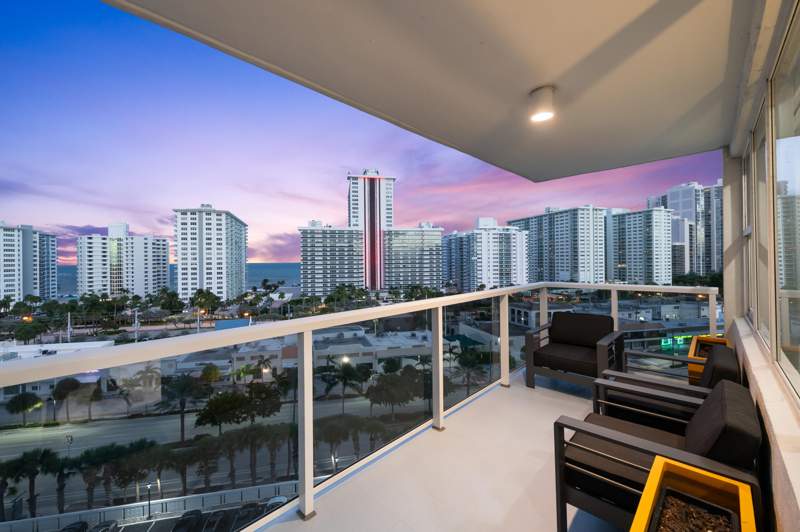 2 bedroom Stock Cooperative at 3300 NE 36th Street #1015, Coral Ridge Towers East Co-Op, Fort Lauderdale — photo 4