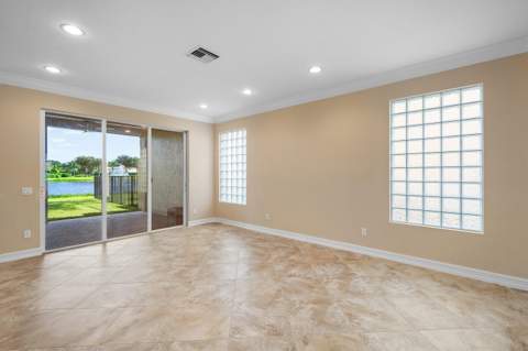 8907 Hidden Acres Drive, Boynton Beach FL - photo 10 of 75
