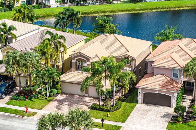 6 bedroom Single Family Residence at 8907 Hidden Acres Drive, Canyon Lakes 6, Boynton Beach — photo 4