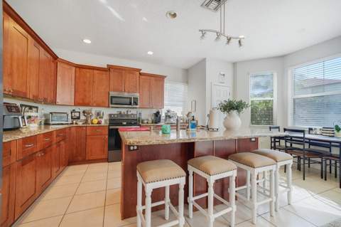 9870 Warner Lane, Wellington FL - photo 8 of 33