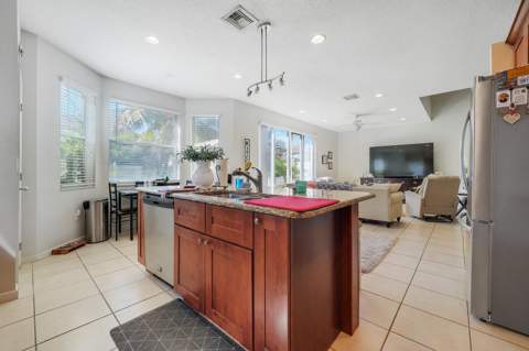 9870 Warner Lane, Wellington FL - photo 12 of 33