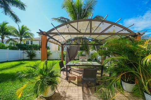 9870 Warner Lane, Wellington FL - photo 24 of 33