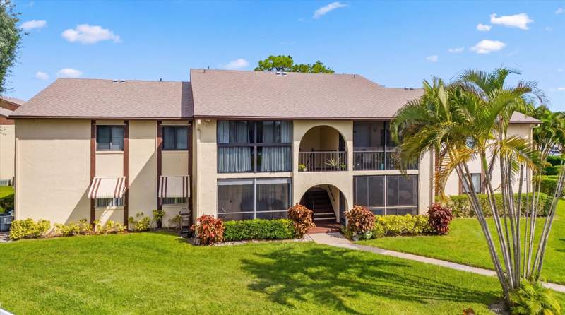 2 bedroom Condominium at 3625 La Aires Court #A-1, La Pinata Condo, Greenacres — photo 2