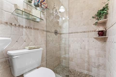 1115 SE 14th Avenue, Deerfield Beach FL - photo 16 of 46