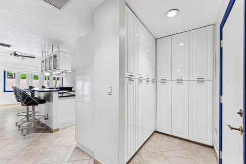 1115 SE 14th Avenue, Deerfield Beach FL - photo 13 of 46