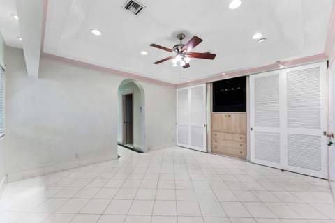 1115 SE 14th Avenue, Deerfield Beach FL - photo 19 of 46