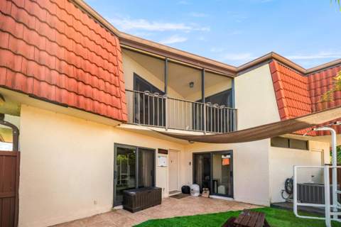 3814 Victoria Drive, West Palm Beach FL - photo 22 of 43