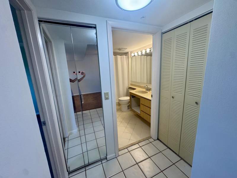 2 bedroom Condominium at 601 Seafarer Circle #405, Marina At The Bluffs Condo, Jupiter — photo 5