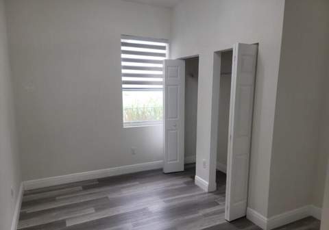 803 Avenue B, Fort Pierce FL - photo 10 of 19