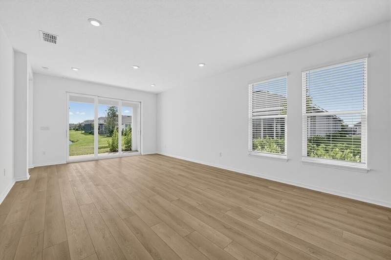 3 bedroom Single Family Residence at 9329 SW Lorenzo Way, Central Park, Port St. Lucie — photo 5