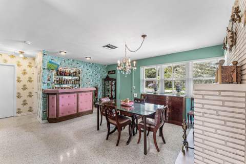 418 Virginia Drive, Lake Worth Beach FL - photo 12 of 42