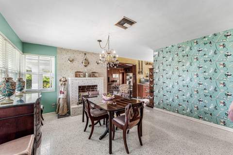 418 Virginia Drive, Lake Worth Beach FL - photo 14 of 42