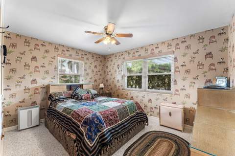418 Virginia Drive, Lake Worth Beach FL - photo 22 of 42